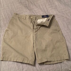 Vineyard Vines Men's Khaki Club Short